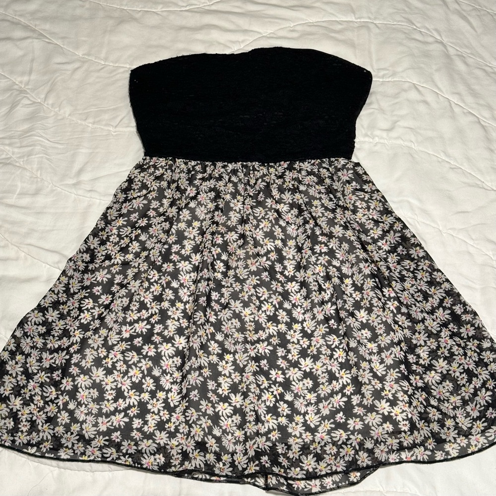 Strapless knot back flower dress